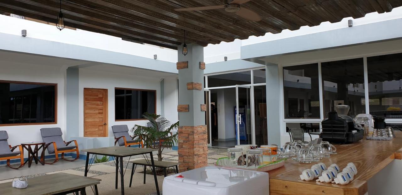 Ocean Holic Resort Tagbilaran City Exterior photo